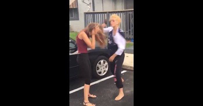 Female Bully Needs A New Hobby After Failing In Street Attack Mma Imports