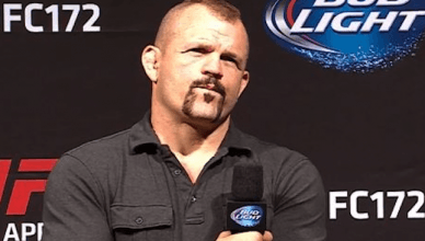 UFC commentator Joe Rogan discusses whether he thinks it's a good idea for Chuck Liddell to make an MMA comeback.