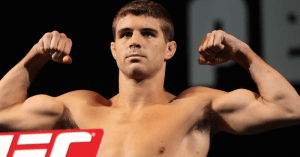 UFC lightweight star "Ragin" Al Iaquinta is stepping back into the octagon to face Paul Felder at UFC 218 in Detroit.